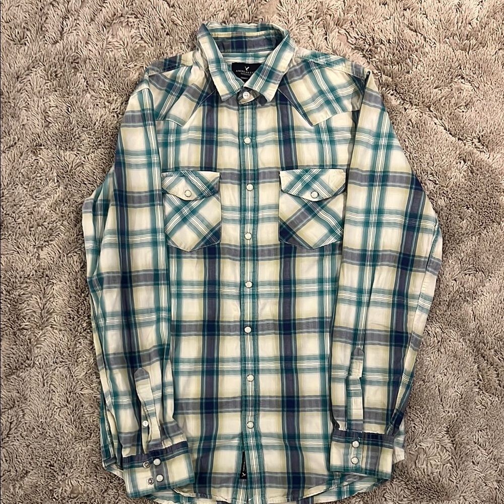 Gently Used Men’s American Eagle Outfitters Blue and Green Plaid Shirt
